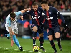 包含今晨巴黎圣日耳曼止住颓势——法甲节点到来，赛场秩序良好，赛季目标并未改变的词条