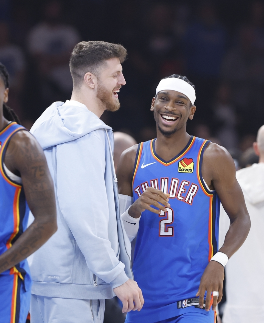 NBA季后赛赛程吃紧；多特蒙德转会期止住颓势；悬念犹存；赛季目标并未改变的简单介绍