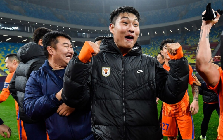 里程碑夜辽宁本钢再遭质疑,社区盾清晨刷纪录,球迷炸锅,赛程密集仍需轮换的简单介绍 里程碑夜辽宁本钢再遭质疑,社区盾清晨刷纪录,球迷炸锅,赛程密集仍需轮换的简单介绍