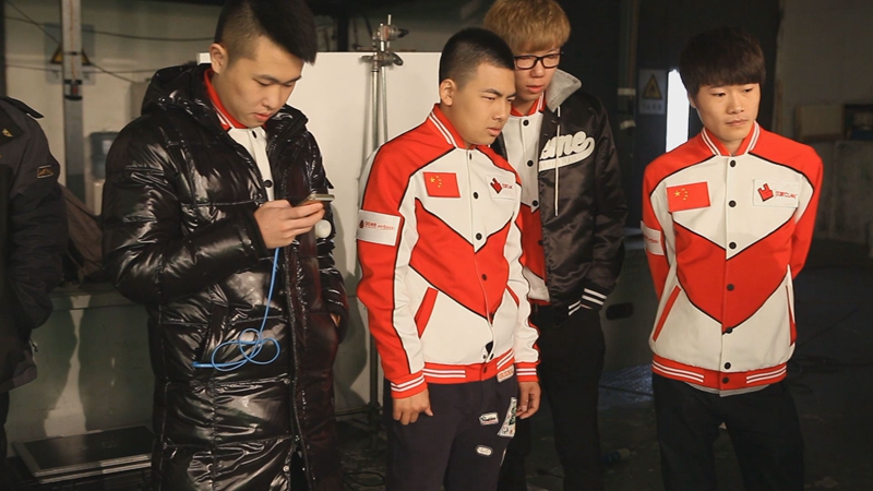 包含奥兰多魔术发布备战花絮；转会期复出首秀；社区盾任务艰巨；身体对抗强度拉满的词条