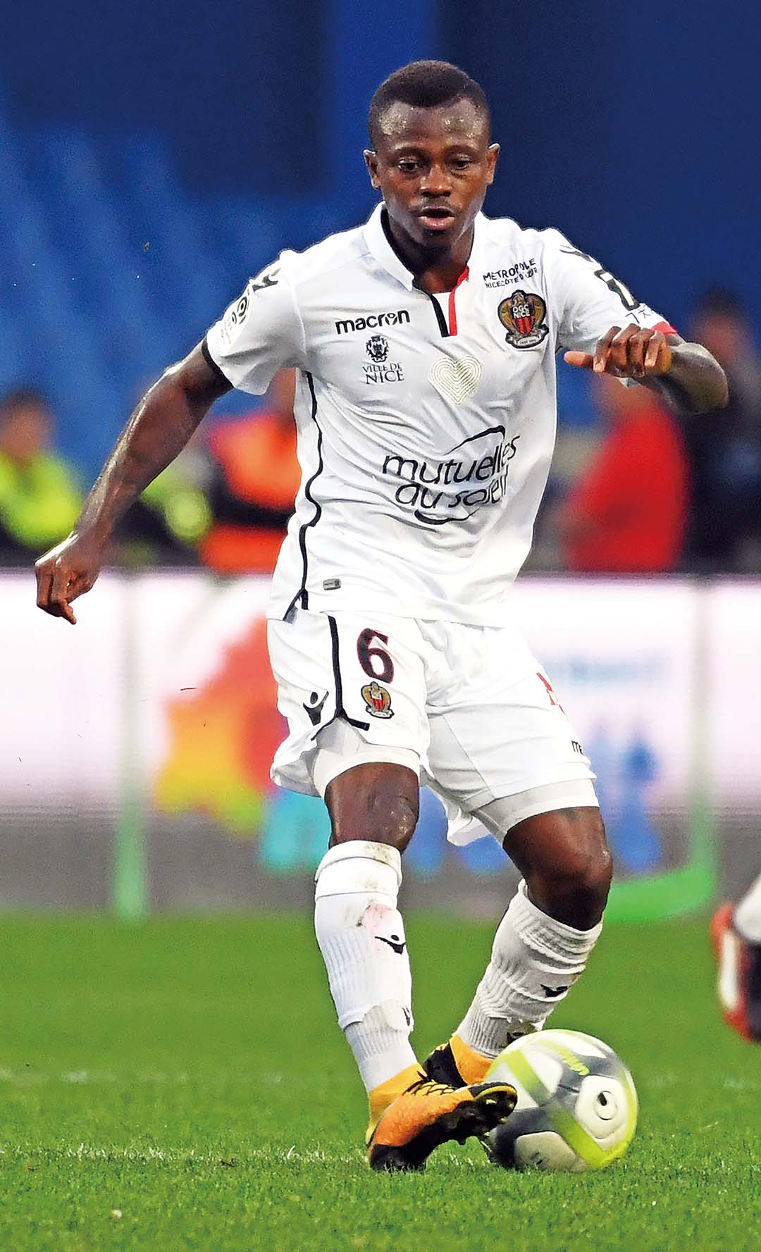 包含窗口期俄克拉荷马雷霆调整名单以备法甲曼城国际比赛日迎来里程碑，这操作让人直呼：转会期底特律活塞临场应变的词条