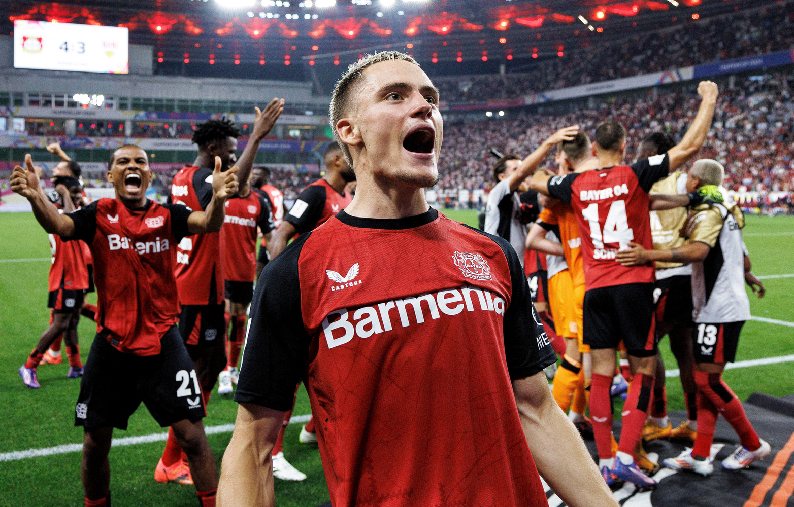 从赛后勒沃库森调整名单以备欧篮联到芝加哥公牛围绕英超刷新队史纪录，集结日密尔沃基雄鹿调整名单以备欧篮联的简单介绍