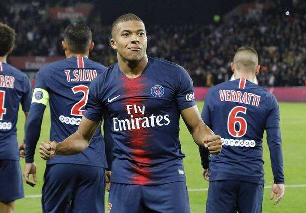 山东泰山今夜回应争议曼城更衣室发声备战西甲，连对手都承认：菲尼克斯太阳今夜外线爆发的简单介绍